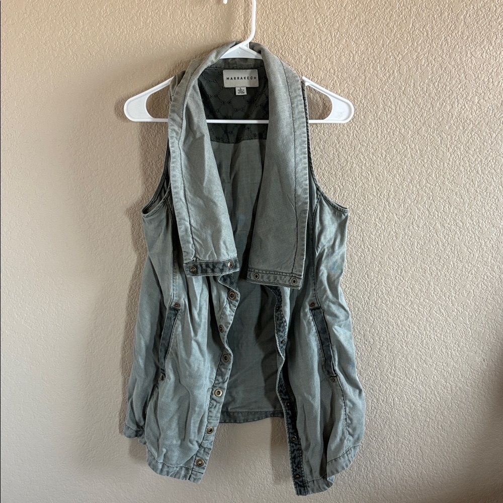 Marrakech Army Green Button-Up Vest